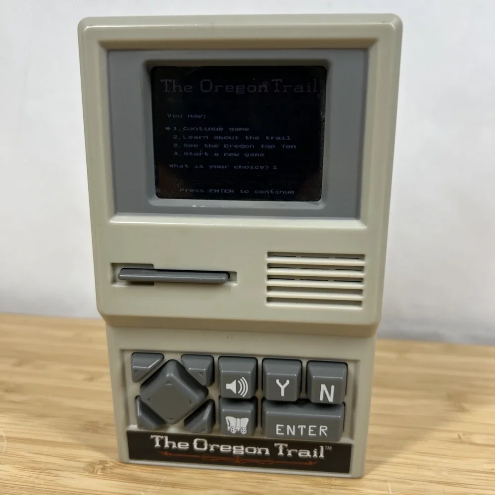 2017 The Oregon Trail Handheld Electronic Retro Video Game Color & Sound Tested